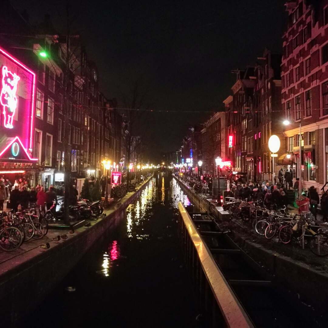 De Wallen